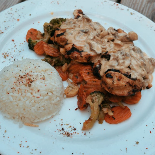 Mantar Soslu Tavuk