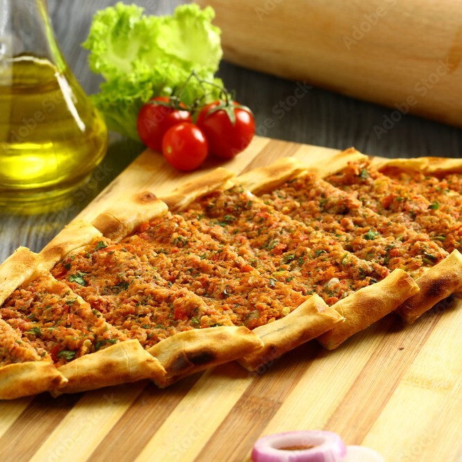 1 Kıymalı Pide + Ayran