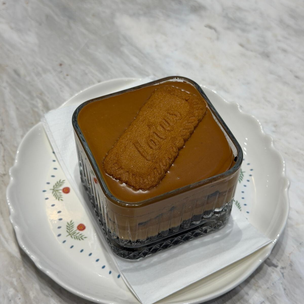 Lotus Tiramisu Cup