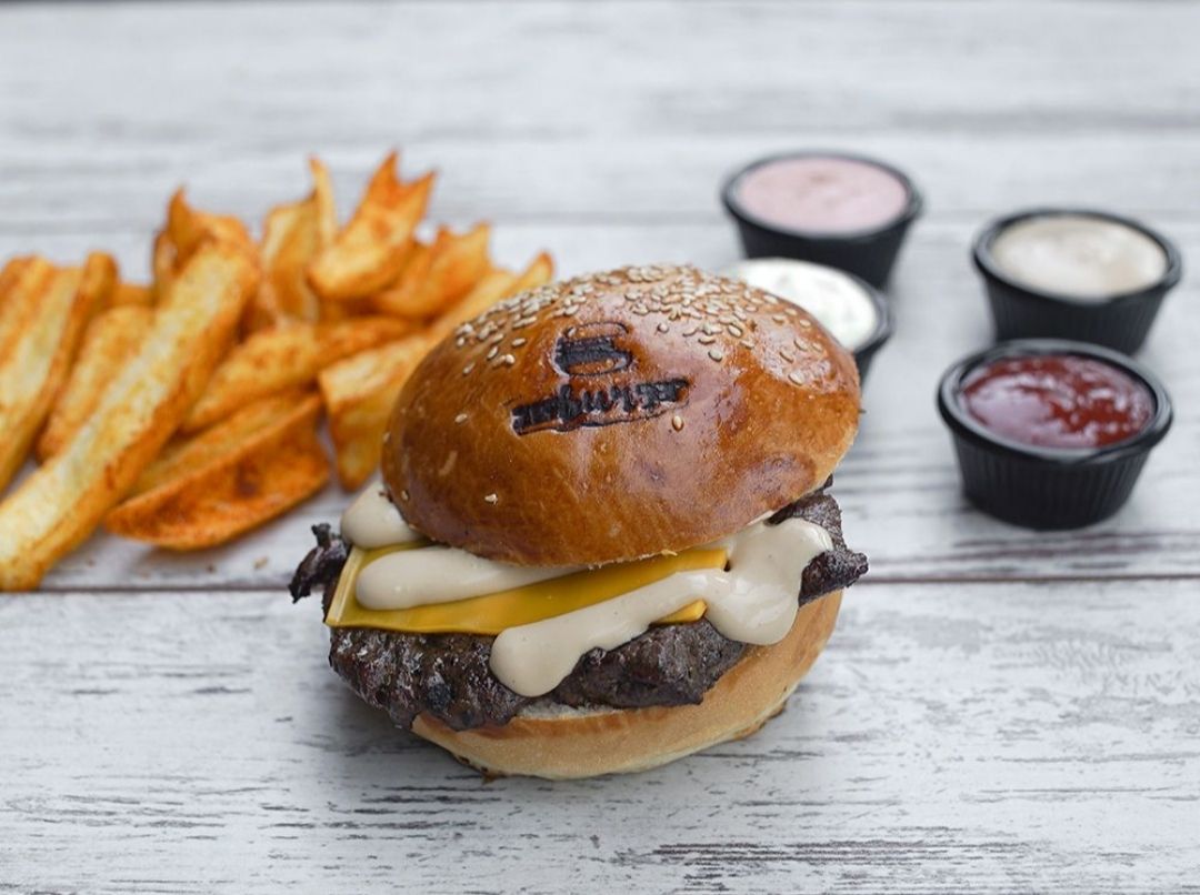 Lokum Burger+Coca Cola