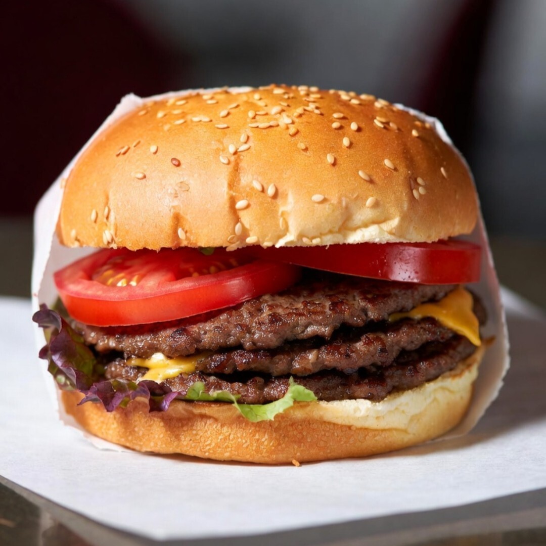 Trible Meat Burger