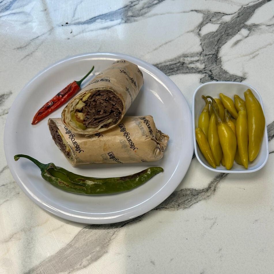 Lavaş Ekmek Arası Yaprak Et Döner ( 125 Gram )