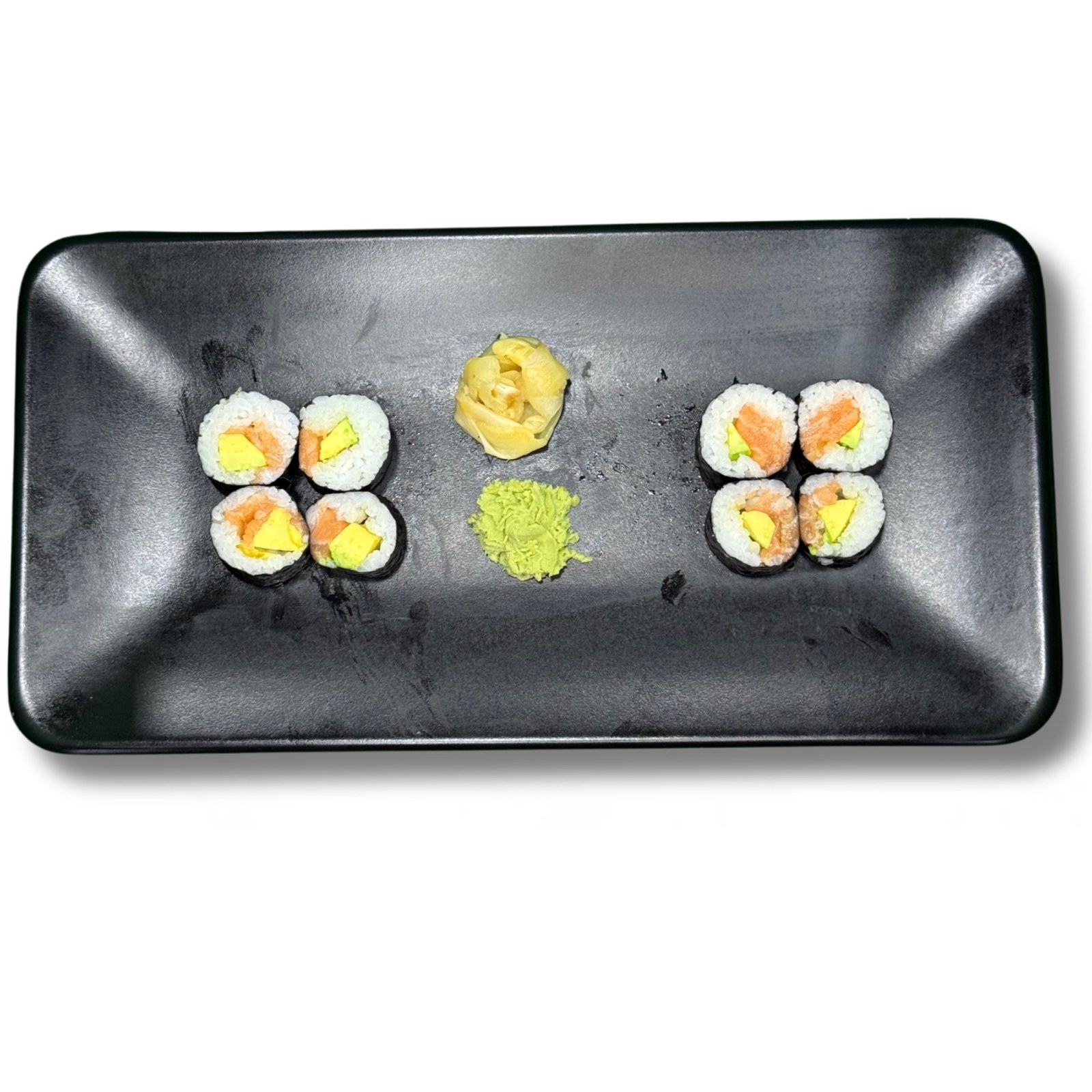 Salmon Avokado Maki Sushi Roll