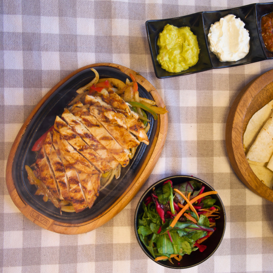 Tavuklu Fajita