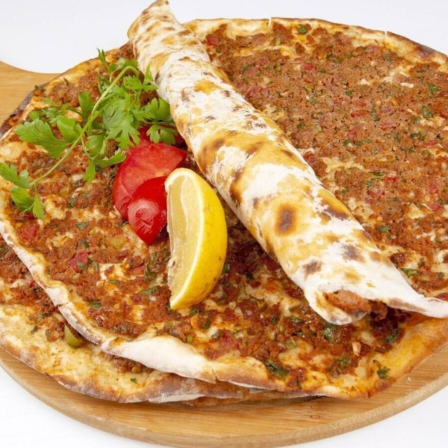 (3 Adet) Lahmacun + (1 lt) Kola