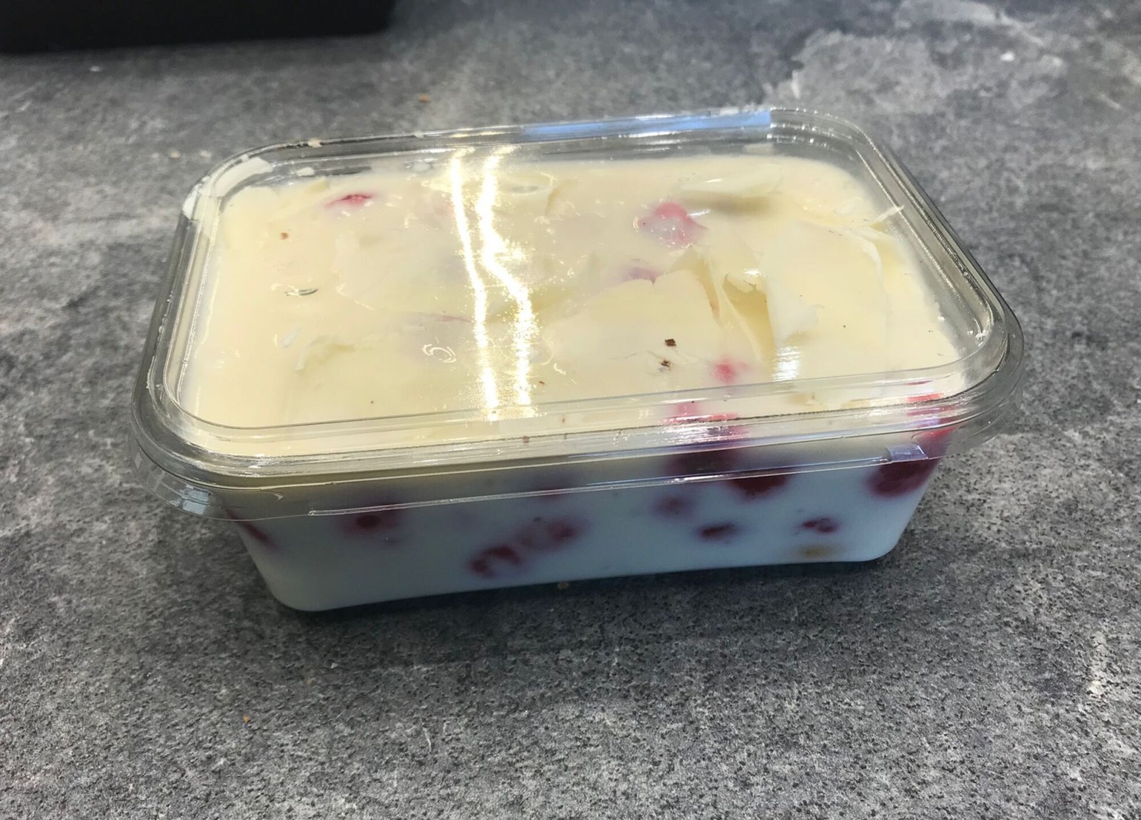 Beyaz Profiterol (2 Kişilik)
