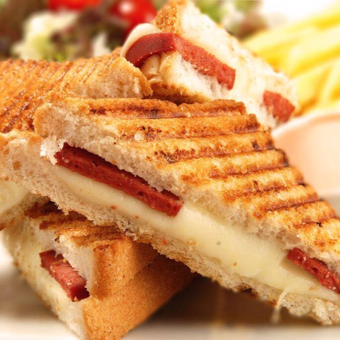 Sucuklu Tost