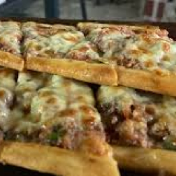 Kıymalı Kaşarlı Pide