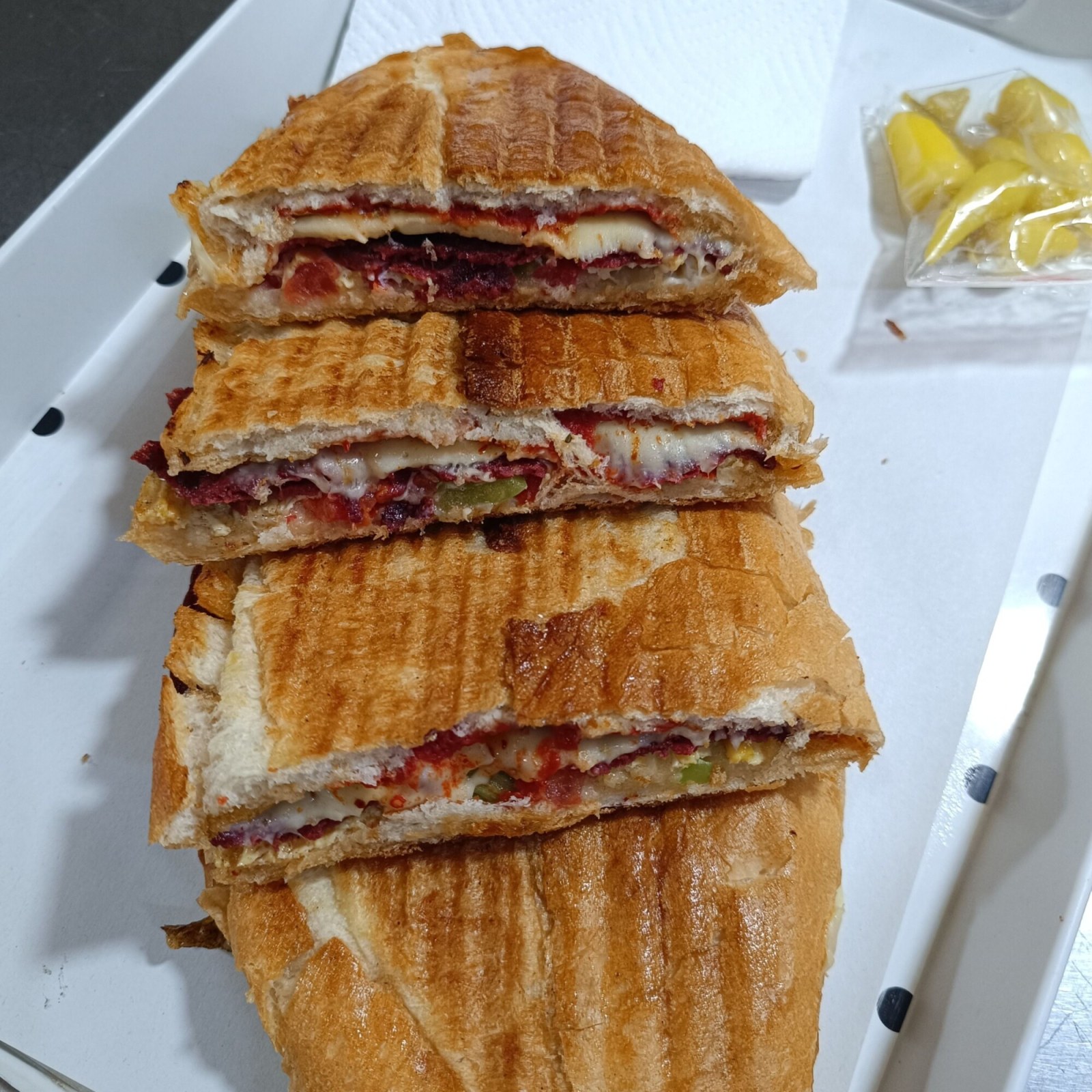 2'Li MİX Bütün Ekmek Yumurtalı Sanayi Tostu