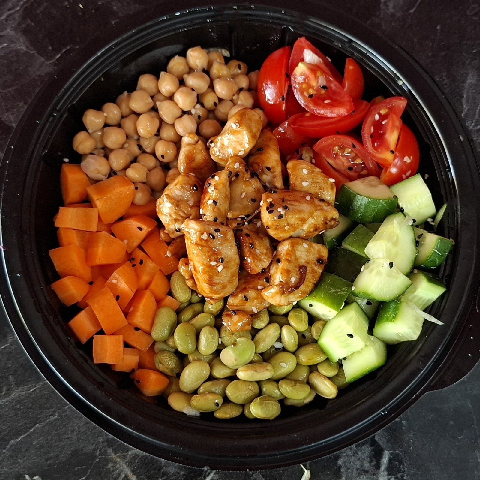 Teriyaki Soslu Tavada Kızartılmış Tavuklu Bowl