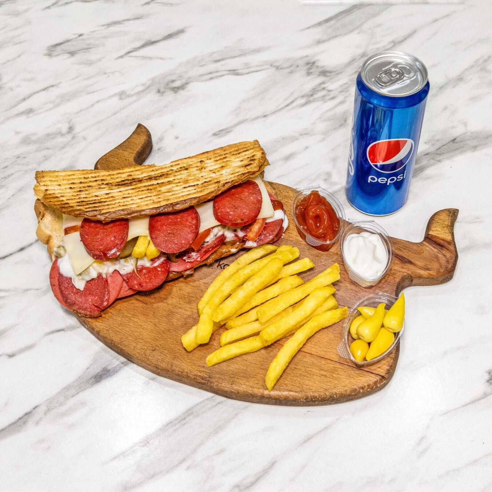 Ayvalık Tost Menü 3