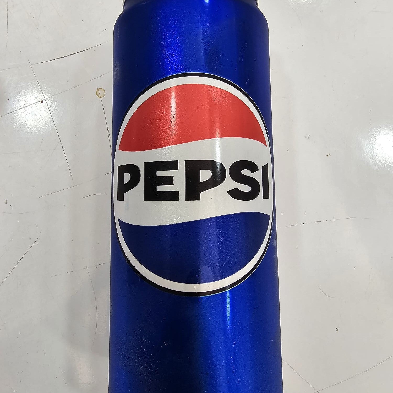 Kutu Pepsi