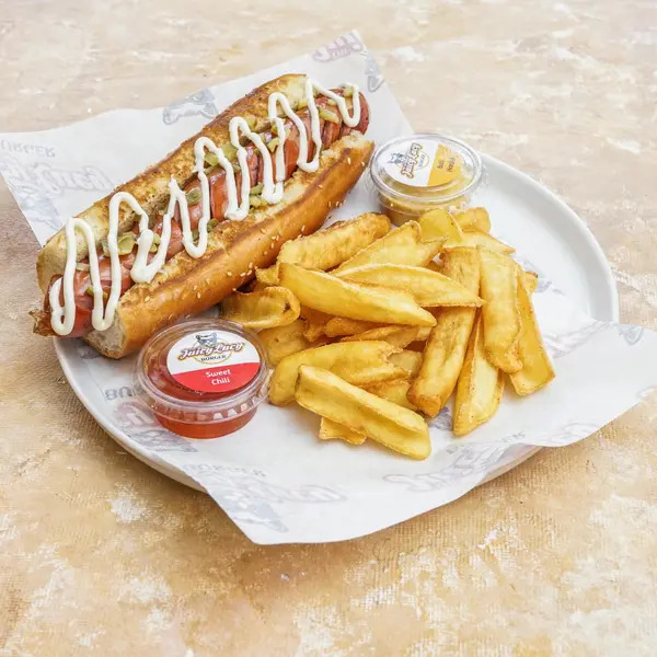 Classic Hot Dog Sandviç