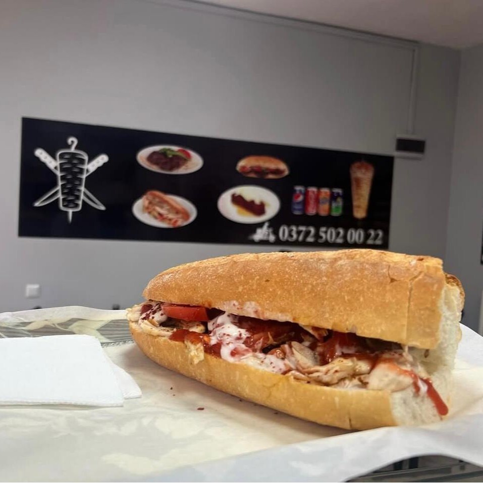 3 adet 3/4 Ekmek Döner+ 1 litre Coca Cola