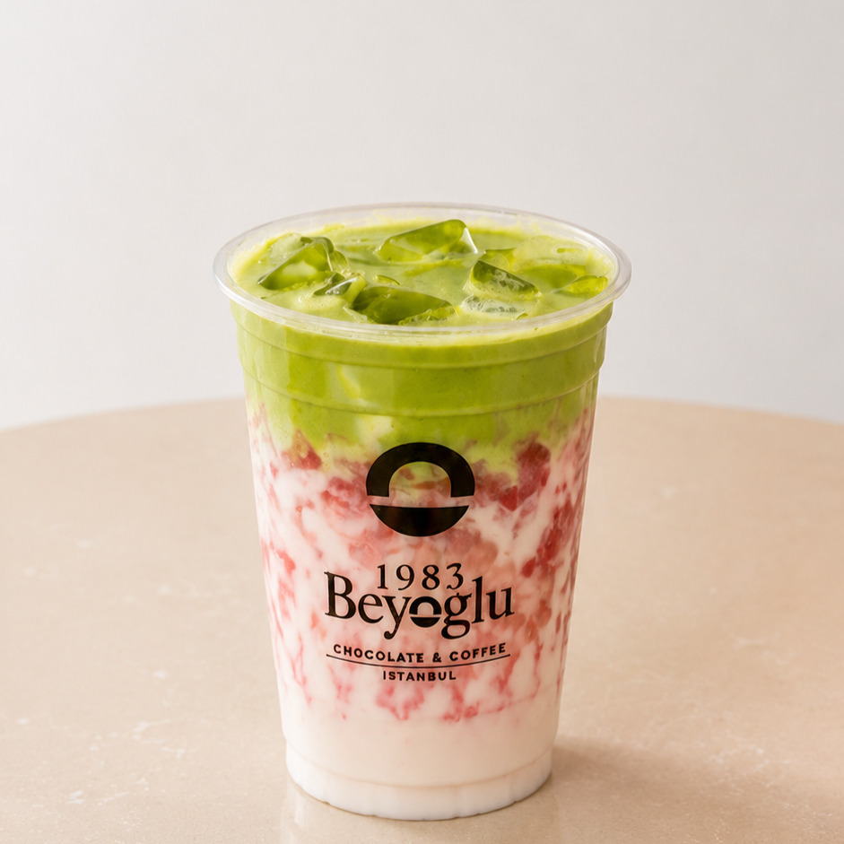 Ice Strawberry Matcha Latte