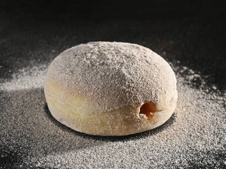 Elmalı Tarçınlı Donut