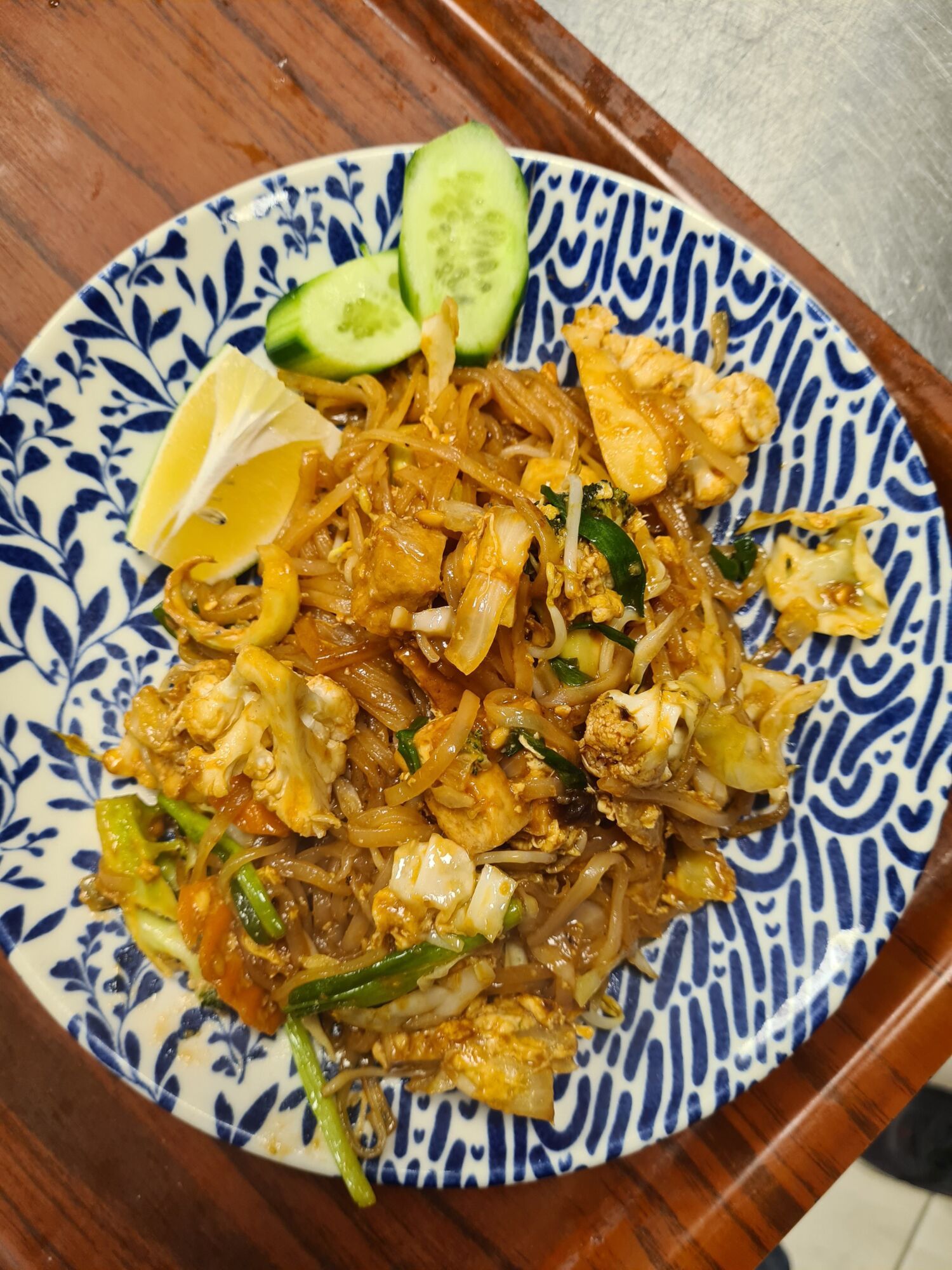 Pad Thai (Veg) - Kızarmış Pirinç Eriştesi (Vejeteryan)