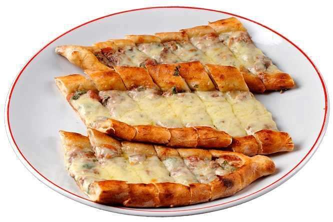 Kuşbaşılı Kasarlı Pide