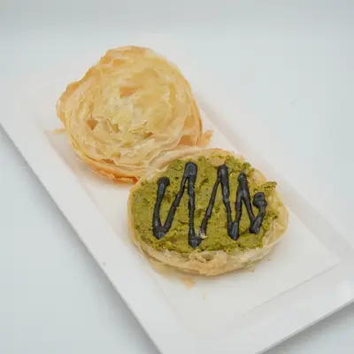 Pesto Soslu Boyoz