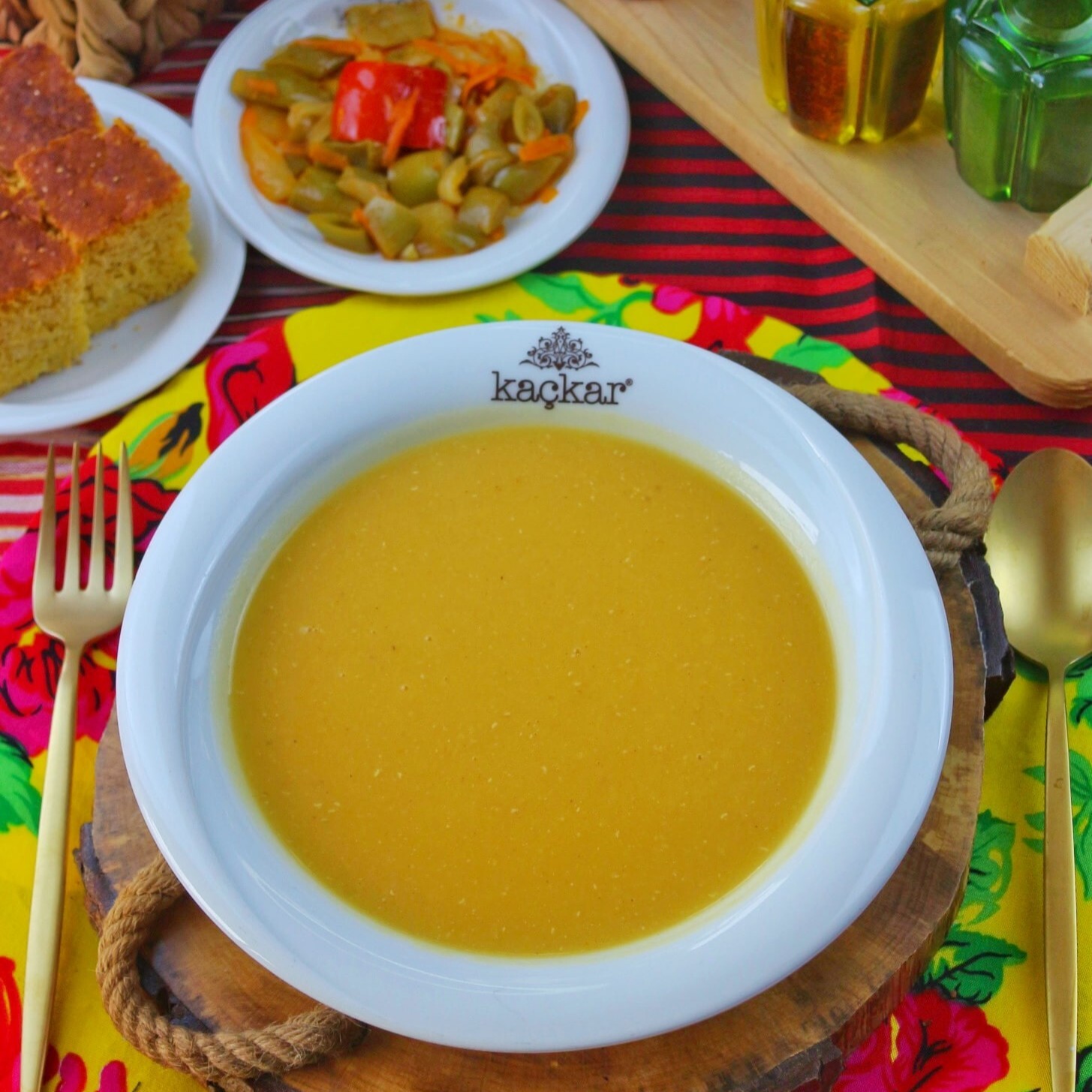 Süzme Mercimek Çorbası