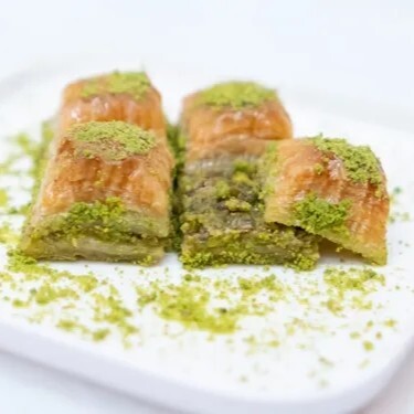 Kare Baklava Fıstıklı (500 gr)