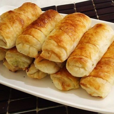 Patatesli Ev Böreği
