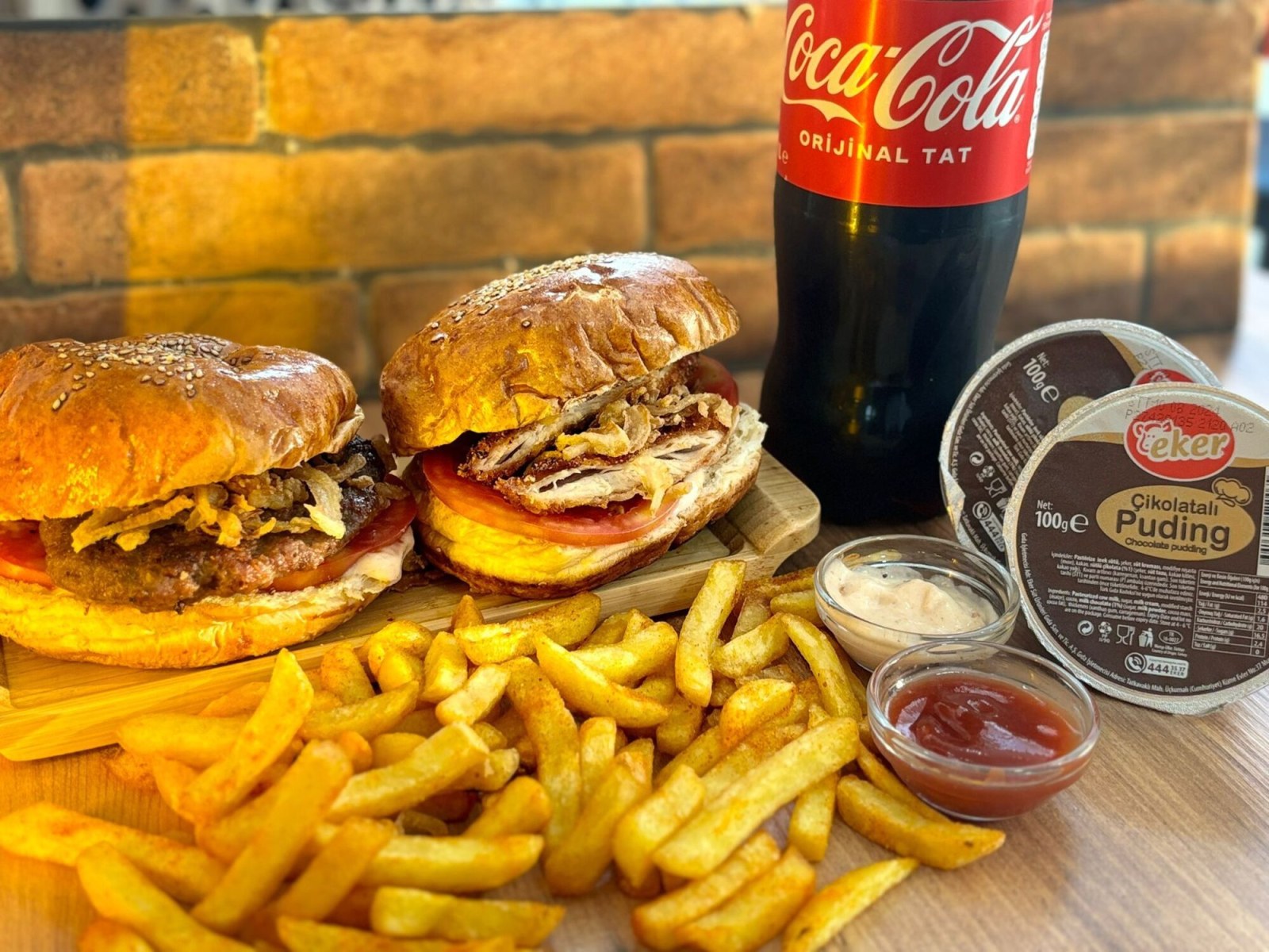 Keyifli Coca Cola Menü 1