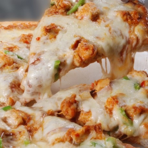 Köri Soslu Tavuklu Pizza