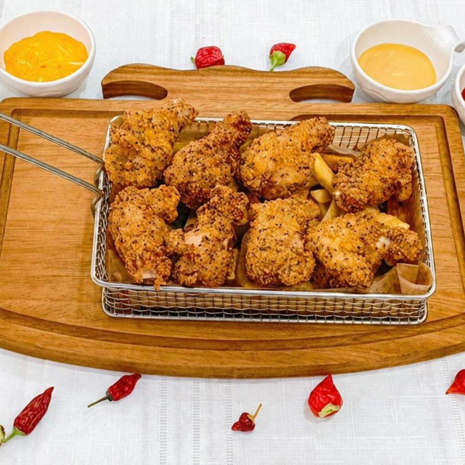 Chia Tohumlu Chicken Wings (8 Adet)