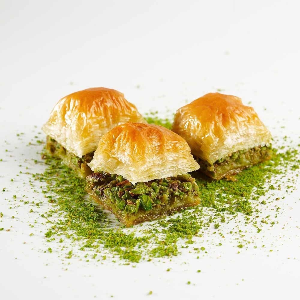 İri Antep Fıstıklı Baklava (500 gr.)