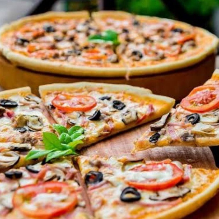 Karışık Pizza (Büyük Boy) (32 cm.)
