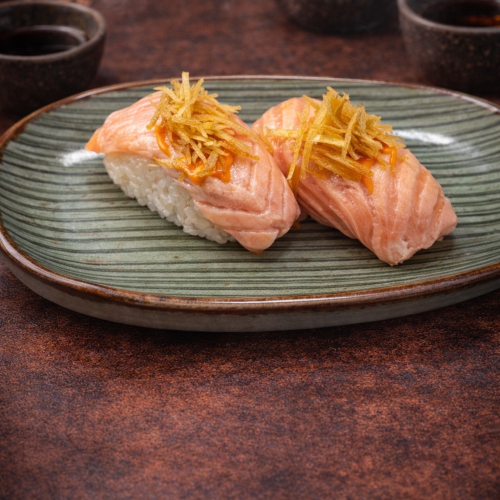 Aburi Sake Nigiri (2 Parça)