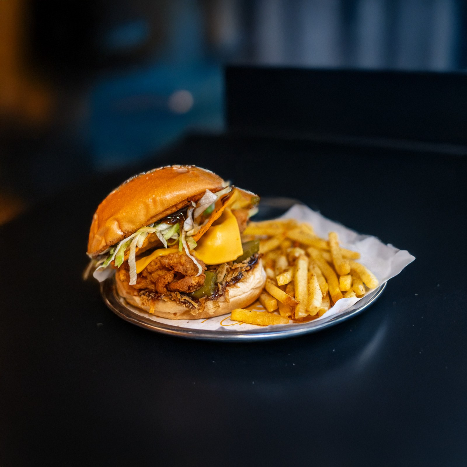 Sam BBQ Burger