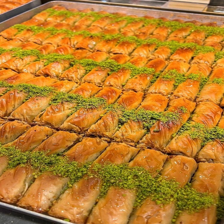 Fıstıklı Burma (1 kg)