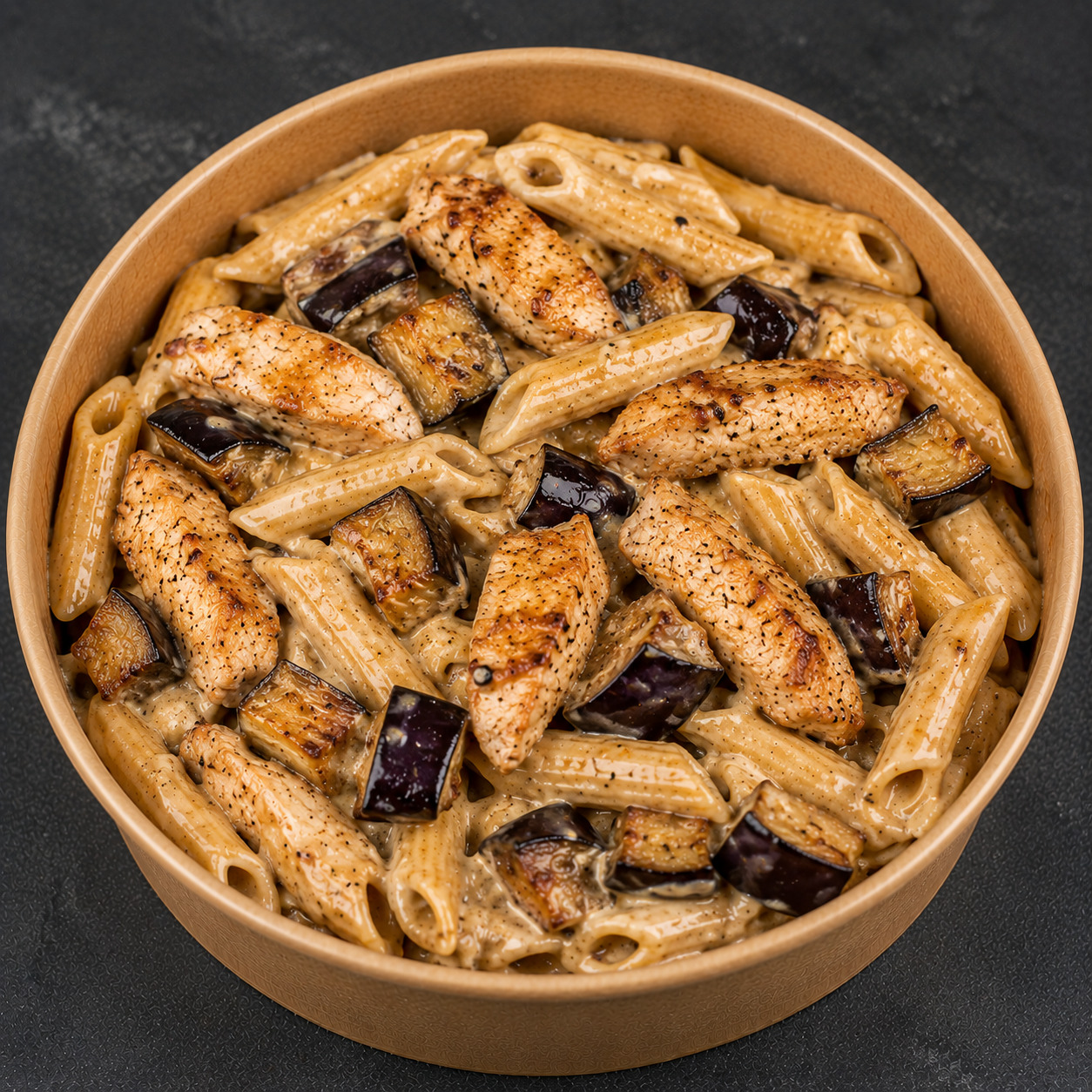 Tavuklu Kremalı Köz Patlıcanlı Penne Makarna