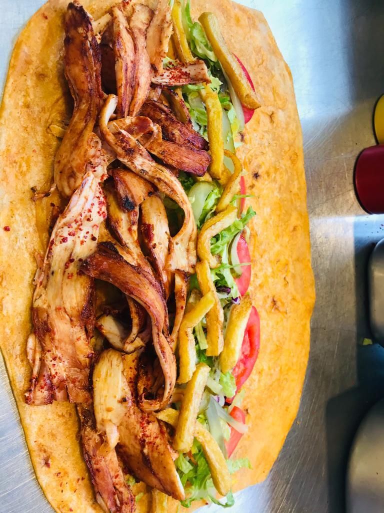 İskenderun Usulü Tavuk Döner Dürüm