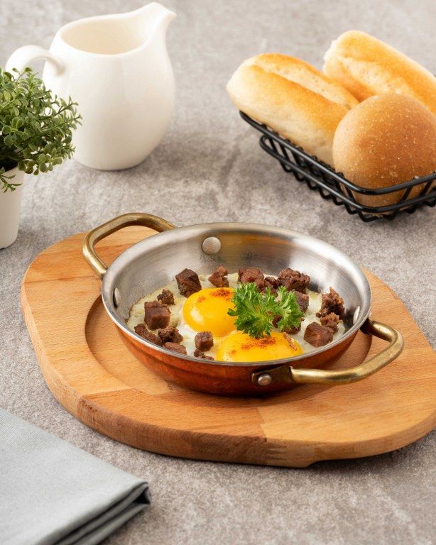 Kavurmalı Yumurta