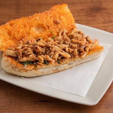 3 Çeyrek Ekmek Tavuk Tantuni