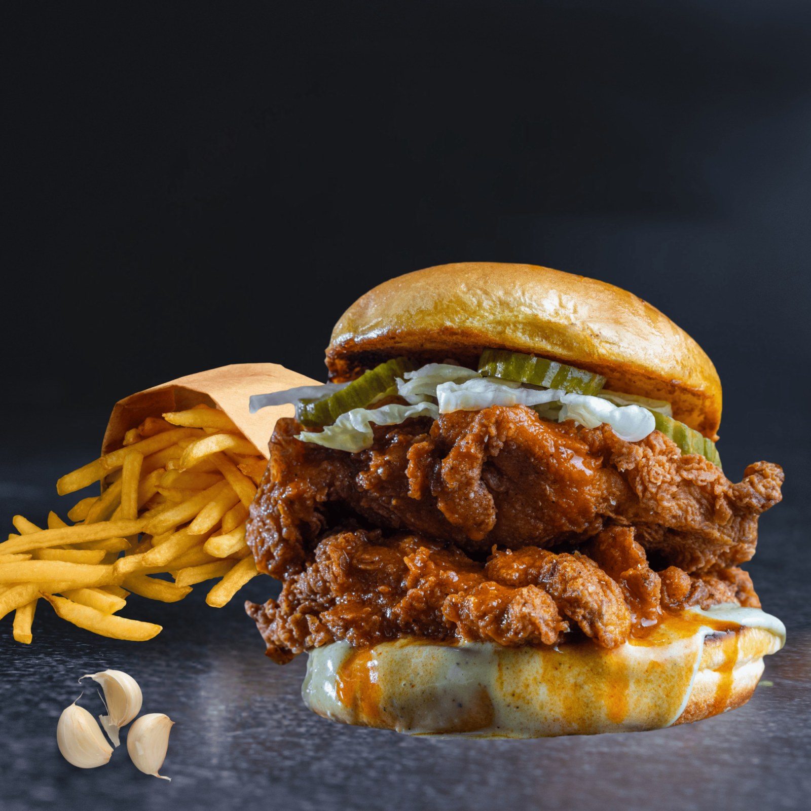 Sarımsak Soslu Çıtır Tavuk Burger