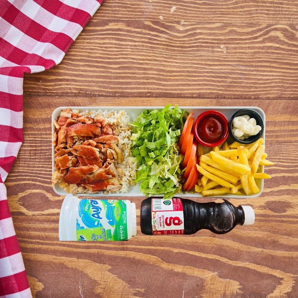 Pilav Üstü Tavuk Döner Menü