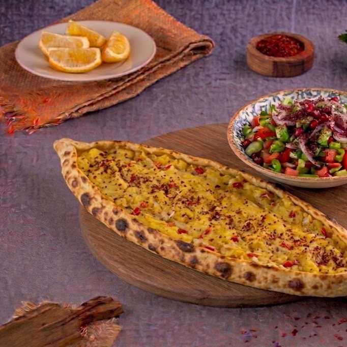 Patatesli Pide