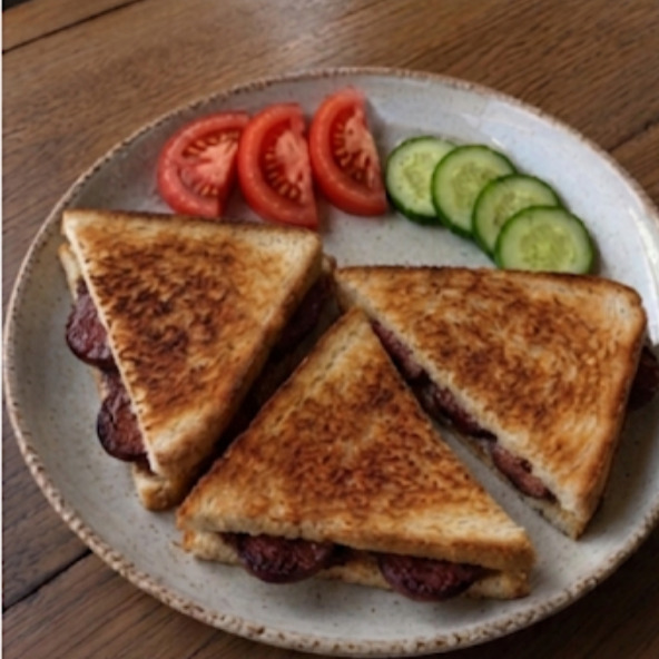 Sucuklu Tost