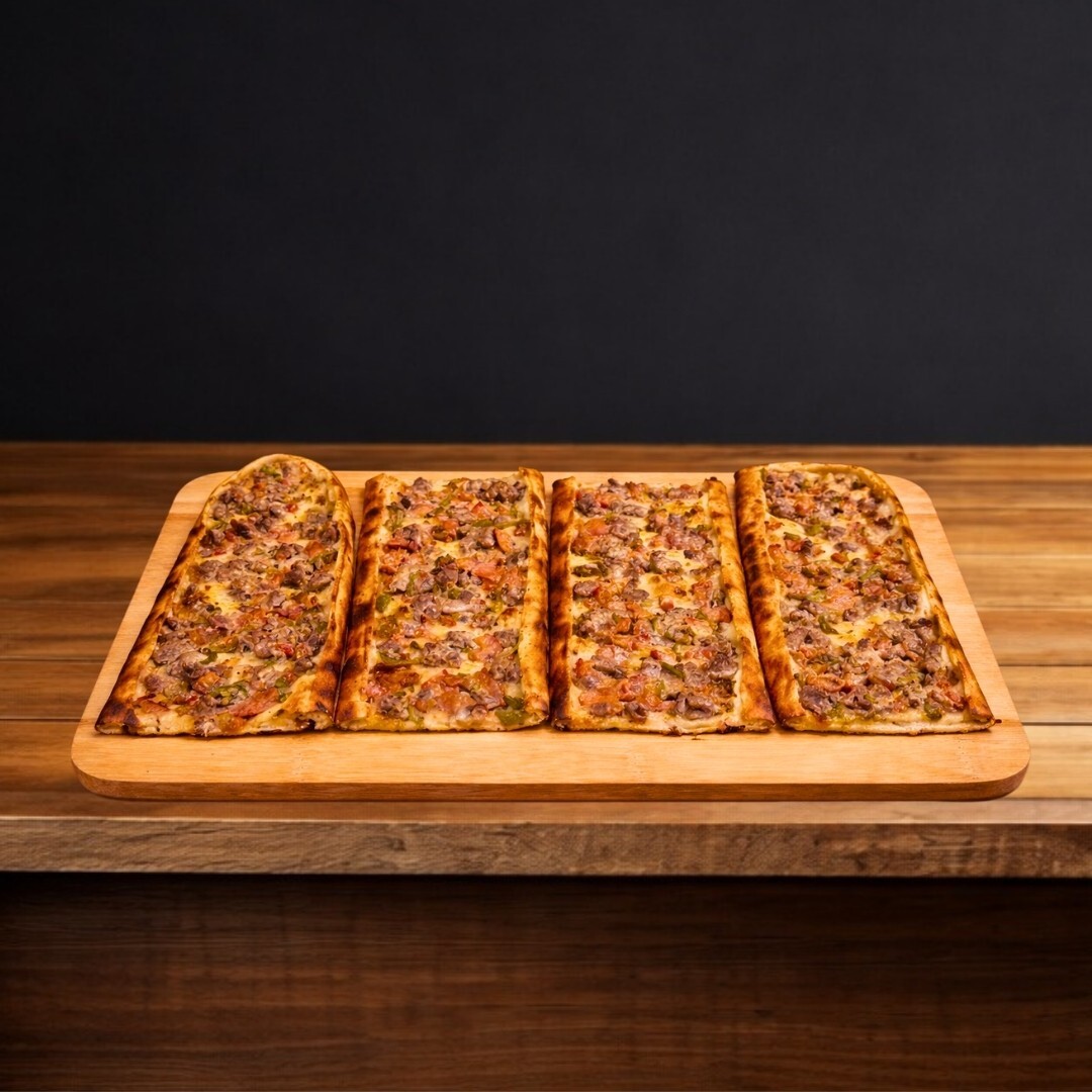 Kuşbaşılı Pide