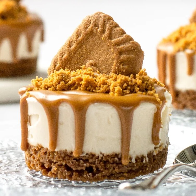 Lotus Cheesecake