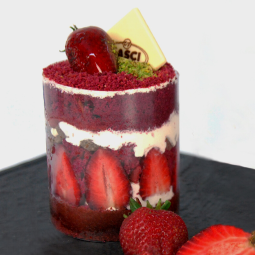 Redvelvet Çilekli{ Görsel değişiklik gösterebilir}