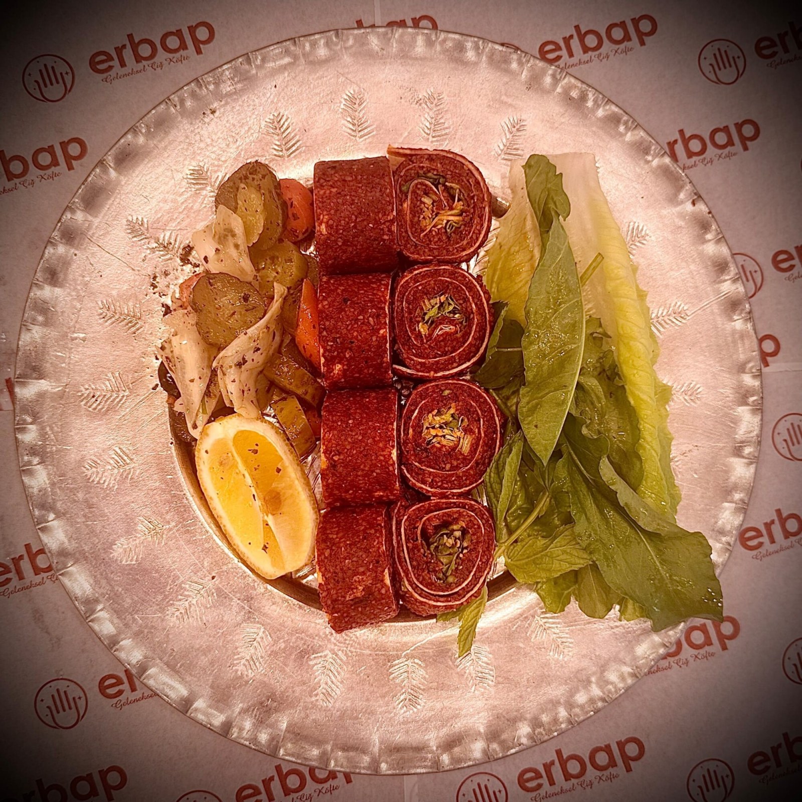 Klasik Suşi (220 gr) El Yoğurması Çiğ Köfte