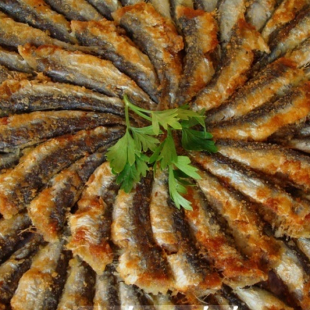 Tavada 1 kg yağlı sardalya