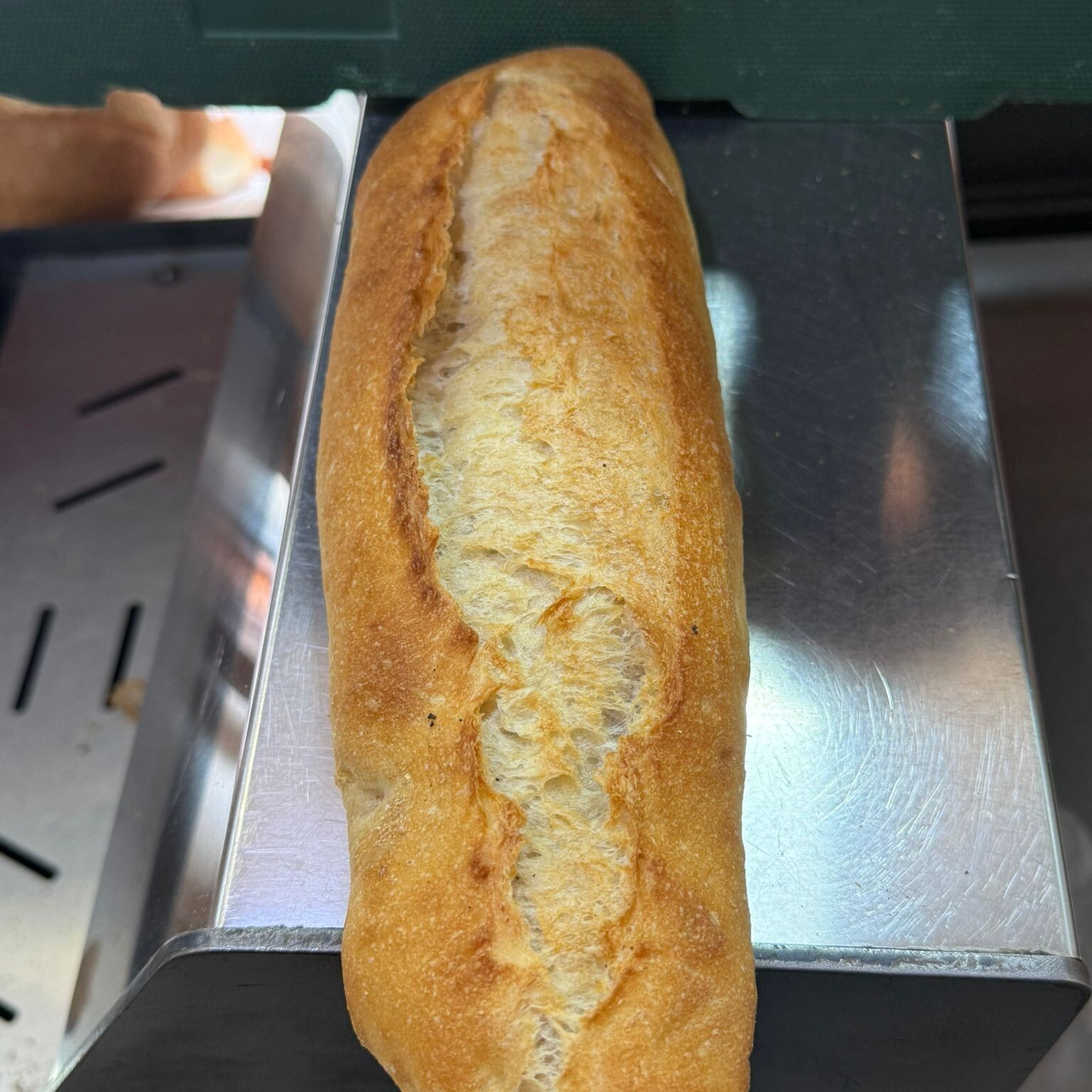 Klasik Ekşi Mayalı Ekmek