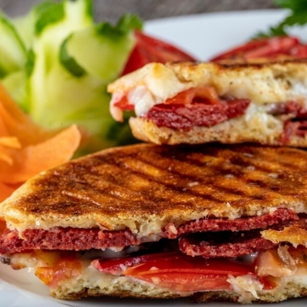 Tam Ekmek Karışık Tost
