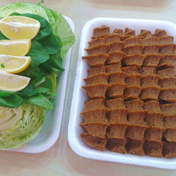750 gr Çiğköfte + Garnitür